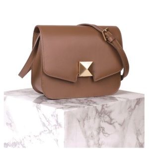 EMP.T LABEL Cube Box Brown Crossbody Leather Gold Metal Logo Korea Hand bag NWT